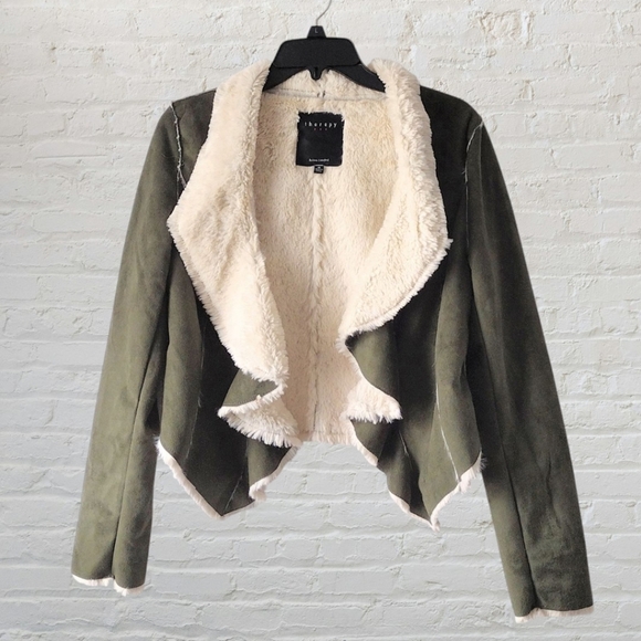 therapy Jackets & Blazers - Women's Therapy Olive Green Faux Fur Lined Wrap Coat Size Medium